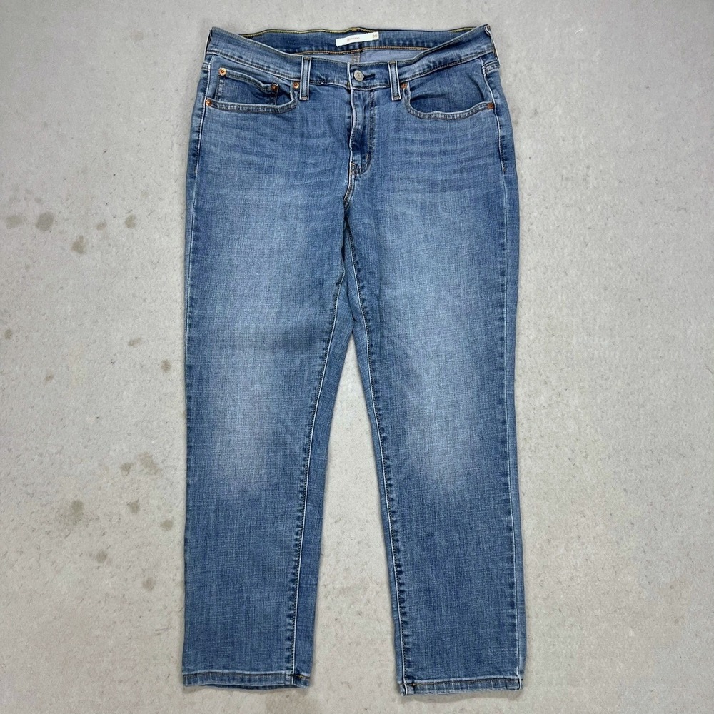 Levis Boyfriend Jeans Womens 30 Medium Wash Blue Denim Straight Leg Stretch